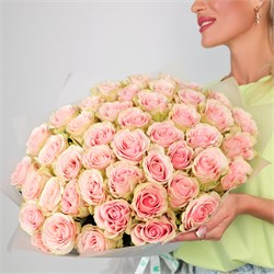 51 нежно-розовых роз Фрутетто 60 см 2513