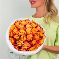 35 красно-оранжевых роз 40 см 2551